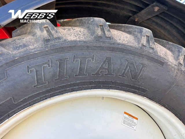 2012 Apache AS1020 Sprayer/High Clearance