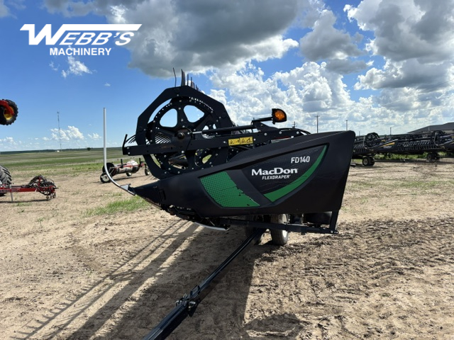 2021 MacDon FD140 Header Combine