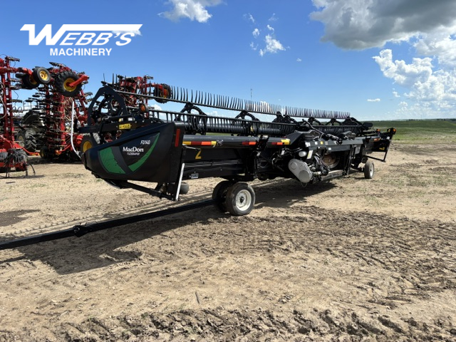 2021 MacDon FD140 Header Combine