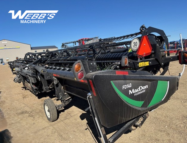 2021 MacDon FD140 Header Combine