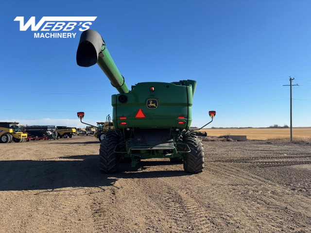 2018 John Deere S780 Combine