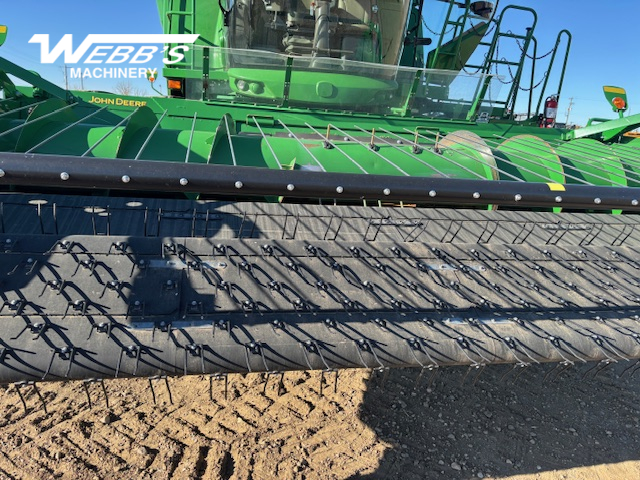 2018 John Deere S780 Combine