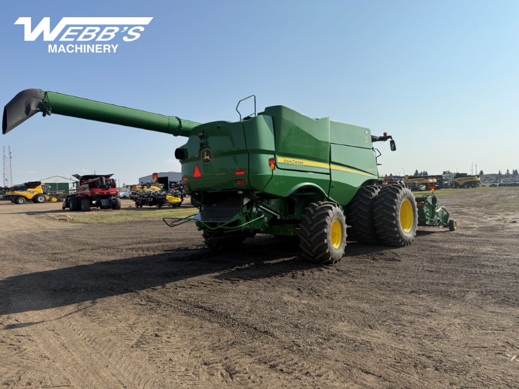 2020 John Deere S780 Combine