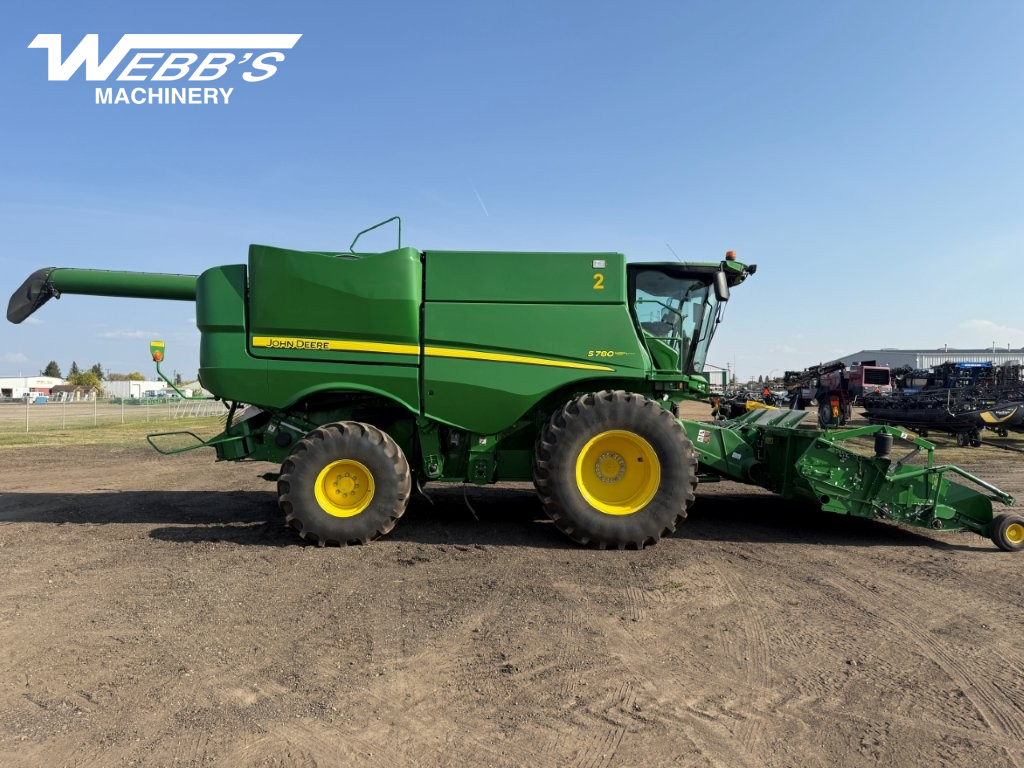 2020 John Deere S780 Combine