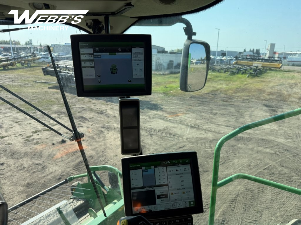 2020 John Deere S780 Combine