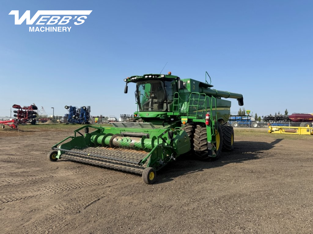 2020 John Deere S780 Combine