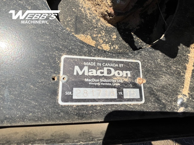 2015 MacDon FD75-40 Header Combine