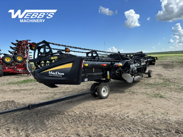 2014 MacDon FD75-40 Header Combine