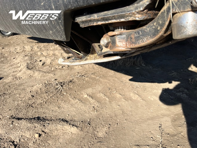 2014 MacDon FD75-40 Header Combine