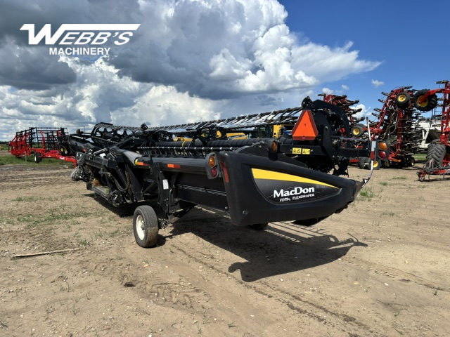 2014 MacDon FD75-40 Header Combine