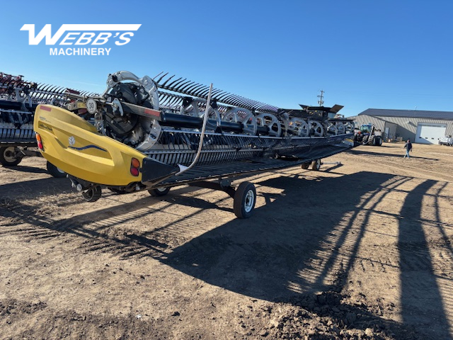 2023 MacDon FD250 Header Combine