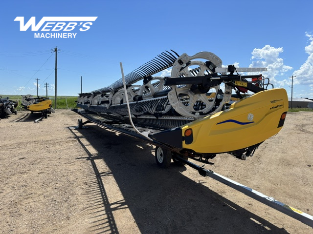 2023 MacDon FD250 Header Combine