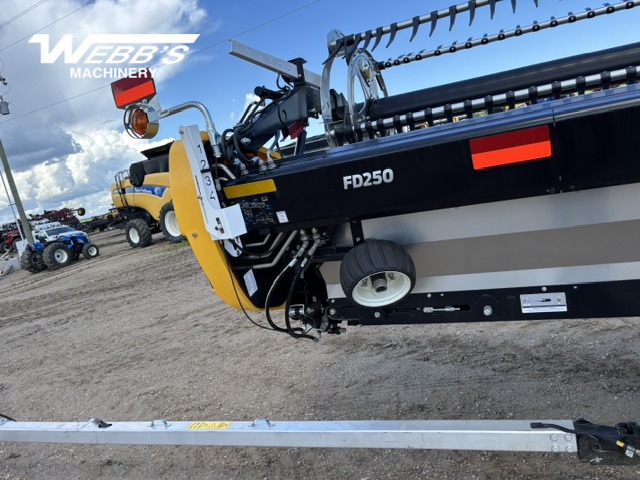 2025 MacDon FD250 Header Combine