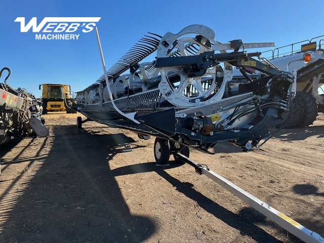 2025 MacDon FD250 Header Combine