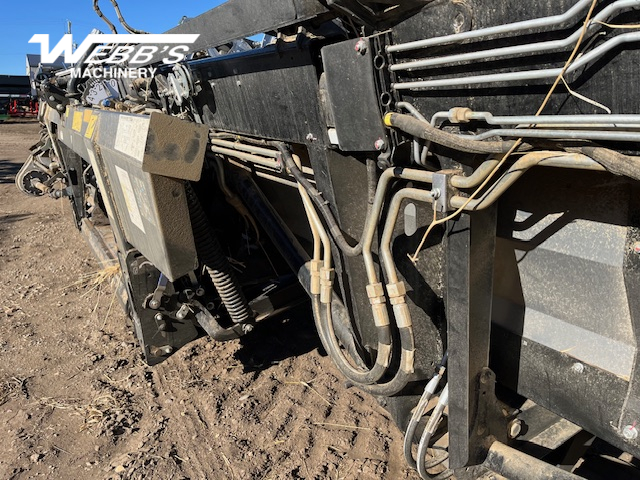 2025 MacDon FD250 Header Combine