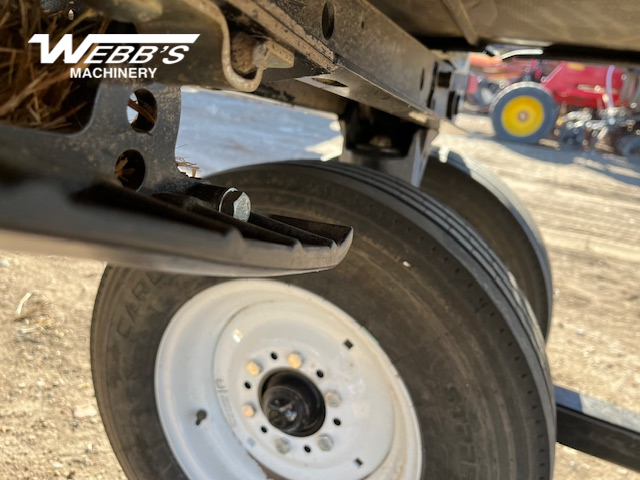 2025 MacDon FD250 Header Combine