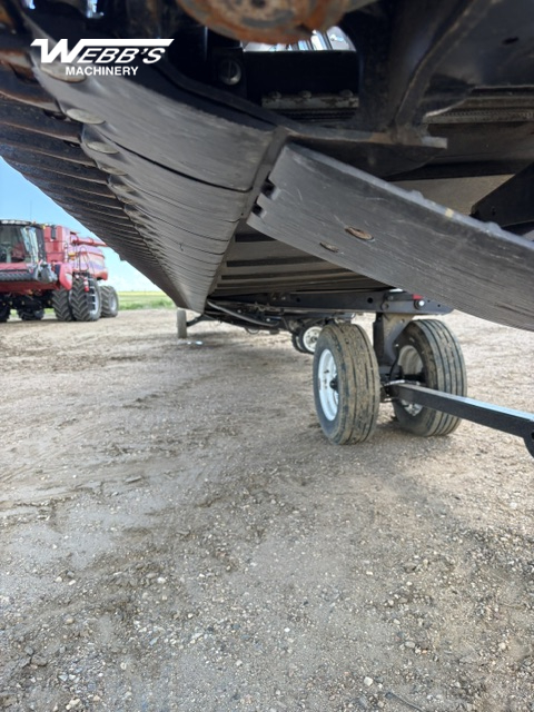 2025 MacDon FD250 Header Combine