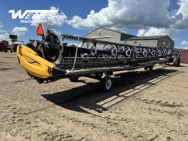 2025 MacDon FD250 Header Combine