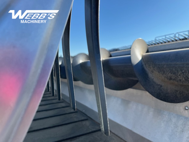 2025 MacDon FD250 Header Combine