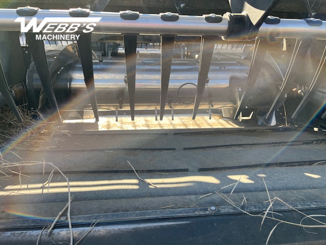 2025 MacDon FD250 Header Combine