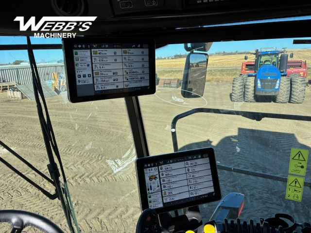 2025 New Holland CR9.90Z Combine