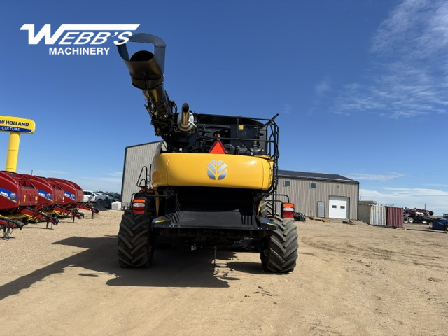 2025 New Holland CR9.90Z Combine