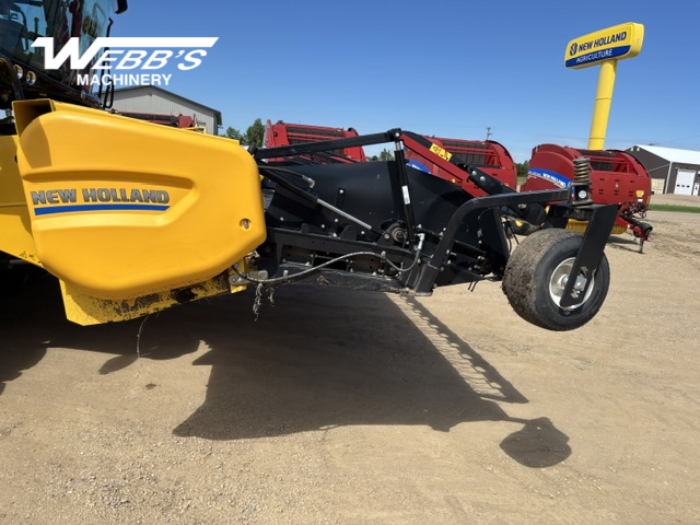 2025 New Holland CR9.90Z Combine