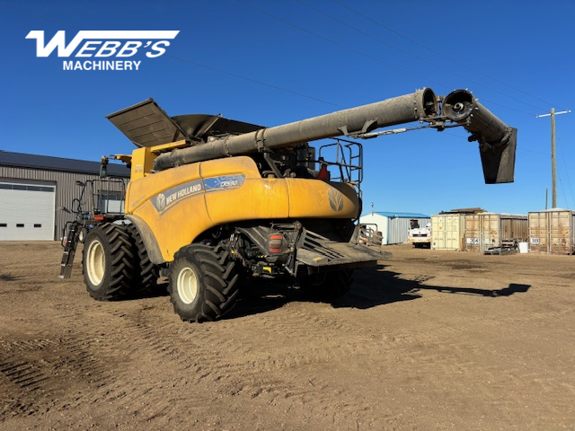2021 New Holland CR9.90Z Combine