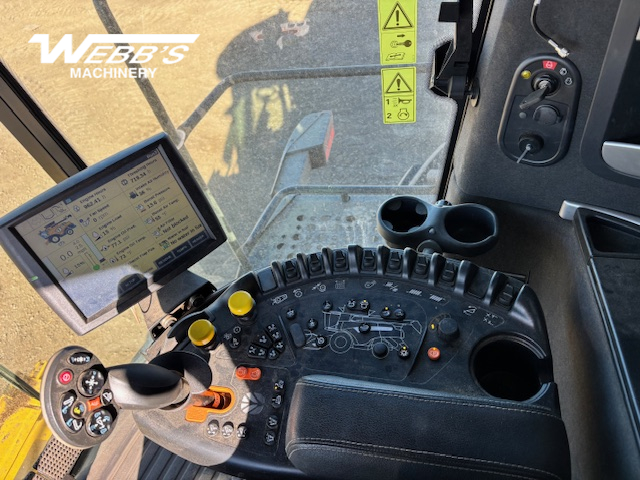 2021 New Holland CR9.90Z Combine