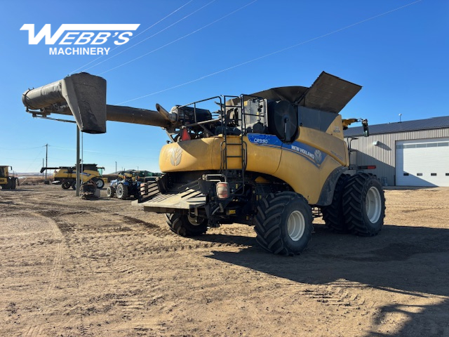2021 New Holland CR9.90Z Combine