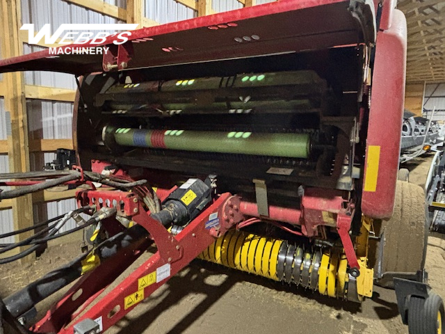 2021 New Holland Rollbelt 560 Baler/Round