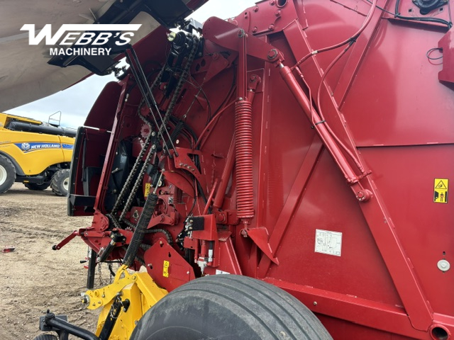 2021 New Holland Rollbelt 560 Baler/Round