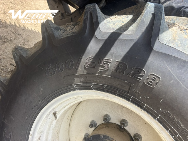 2022 MacDon M155E4 Windrower