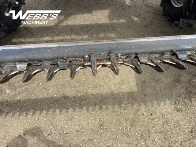 2022 MacDon M155E4 Windrower