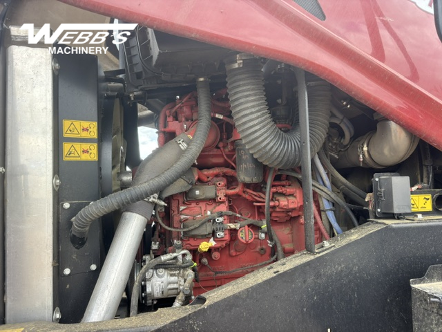 2022 MacDon M155E4 Windrower