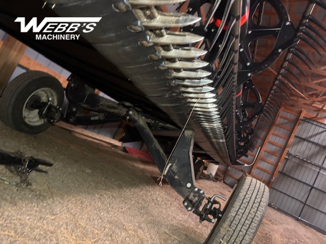 2022 MacDon M155E4 Windrower