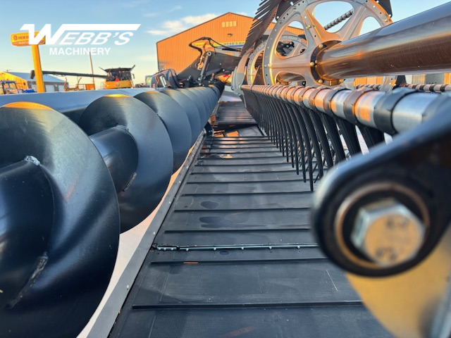 2024 MacDon FD240 Header Combine