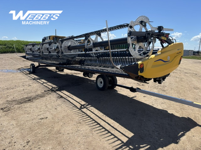 2024 MacDon FD240 Header Combine