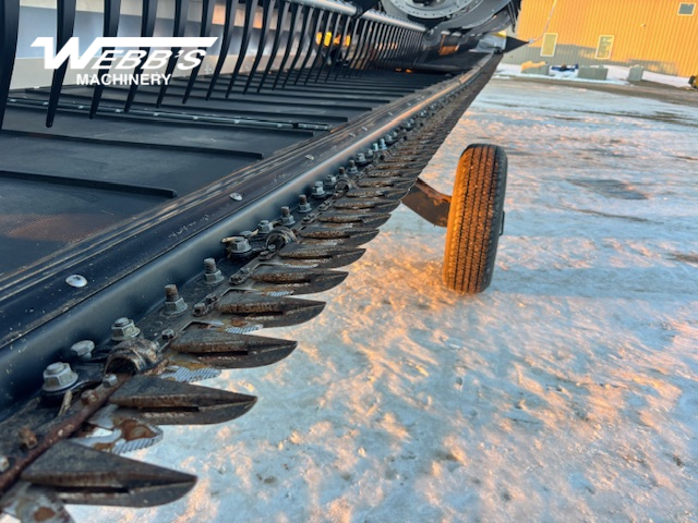 2024 MacDon FD240 Header Combine