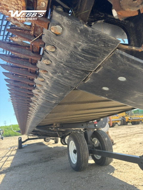2024 MacDon FD240 Header Combine