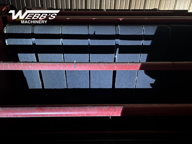 2014 New Holland Rollbelt 560 Baler/Round