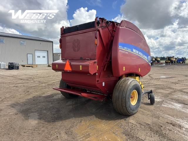 2014 New Holland Rollbelt 560 Baler/Round