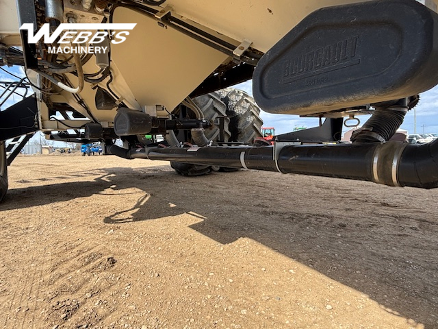2014 Bourgault 3320,76HF/7700 Drill