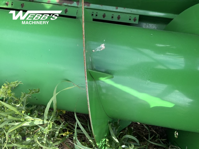 2012 John Deere S670 Combine