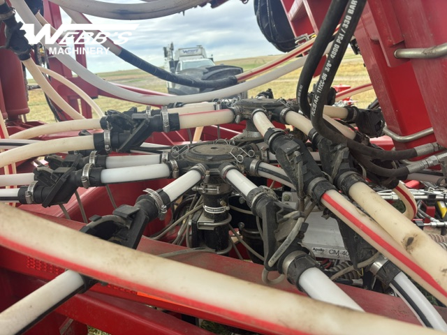 2025 Bourgault 3335-76' PLDS / 91300 Air Drill