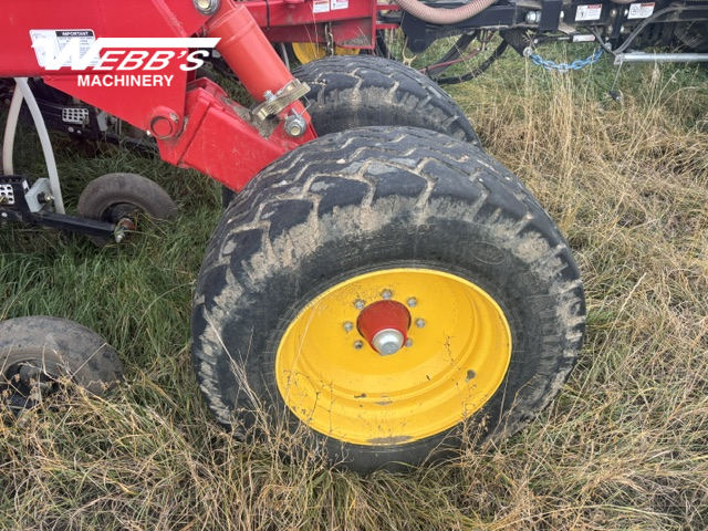 2025 Bourgault 3335-76' PLDS / 91300 Air Drill