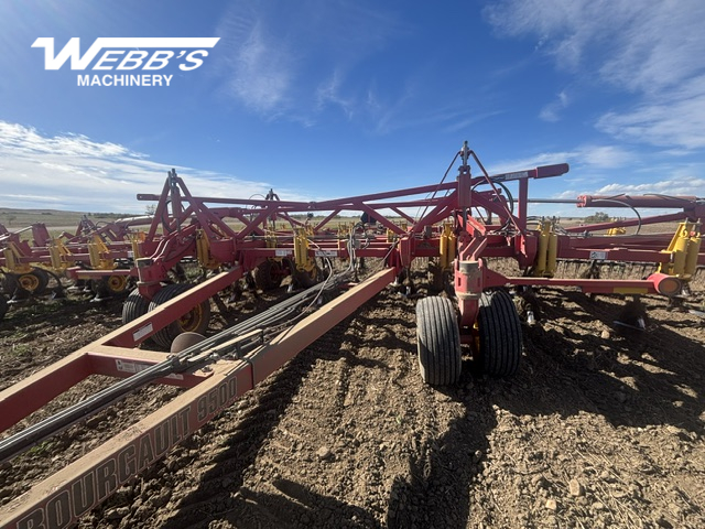 2018 Bourgault 9500-70 Chisel Plow