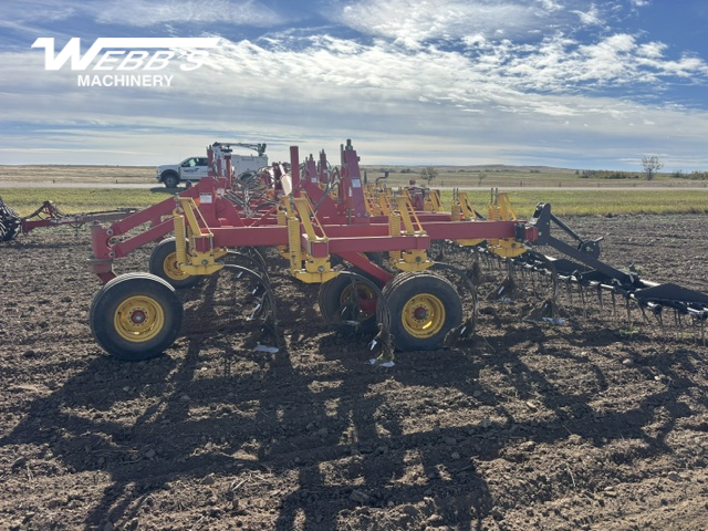 2018 Bourgault 9500-70 Chisel Plow