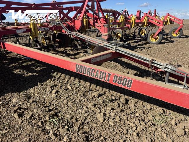 2018 Bourgault 9500-70 Chisel Plow