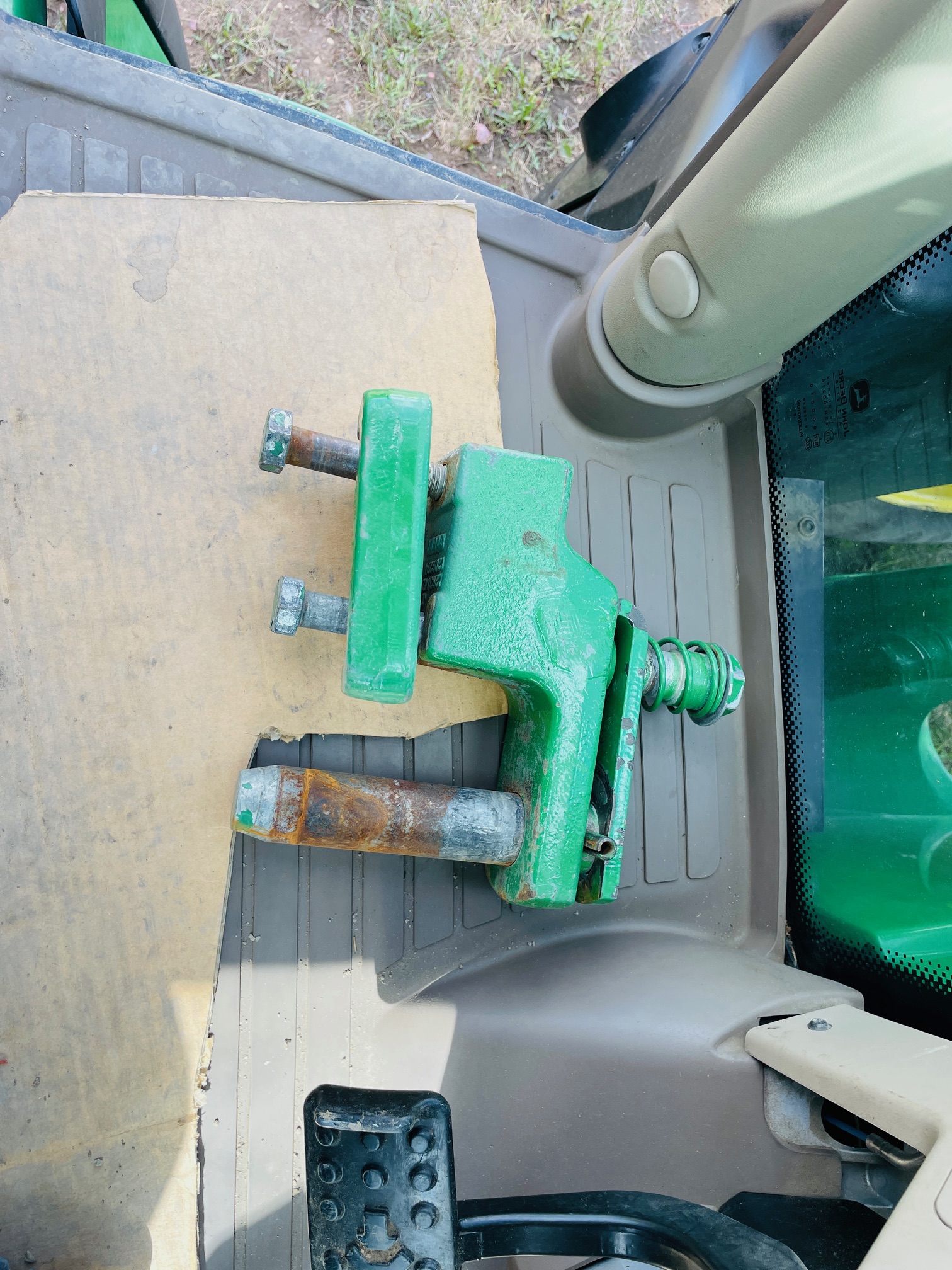 2019 John Deere 6175R Tractor